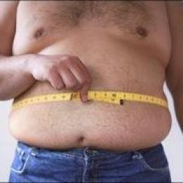 Being Overweight May Harm Men's Semen Quality